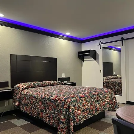 Parlour Motel